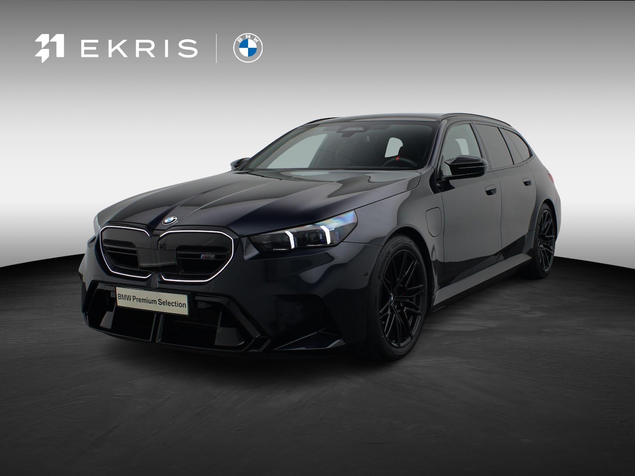 BMW 5-serie Touring - M5 Comfort Pack | Stuurwielrand verwarmd | Trekhaak | Panoramadak | Elektrisch verstelbare - AutoWereld.nl