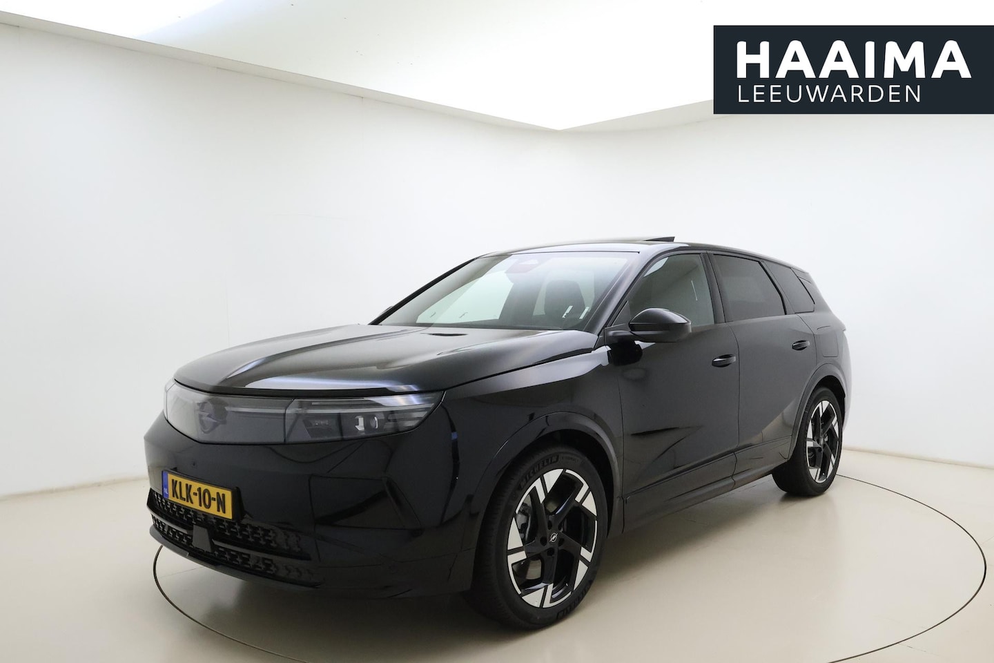 Opel Grandland Electric - GS 97 kWh | LONG RANGE ! | Panorama dak | 20" velgen | Elektrische achterklep | Stoel-/stu - AutoWereld.nl