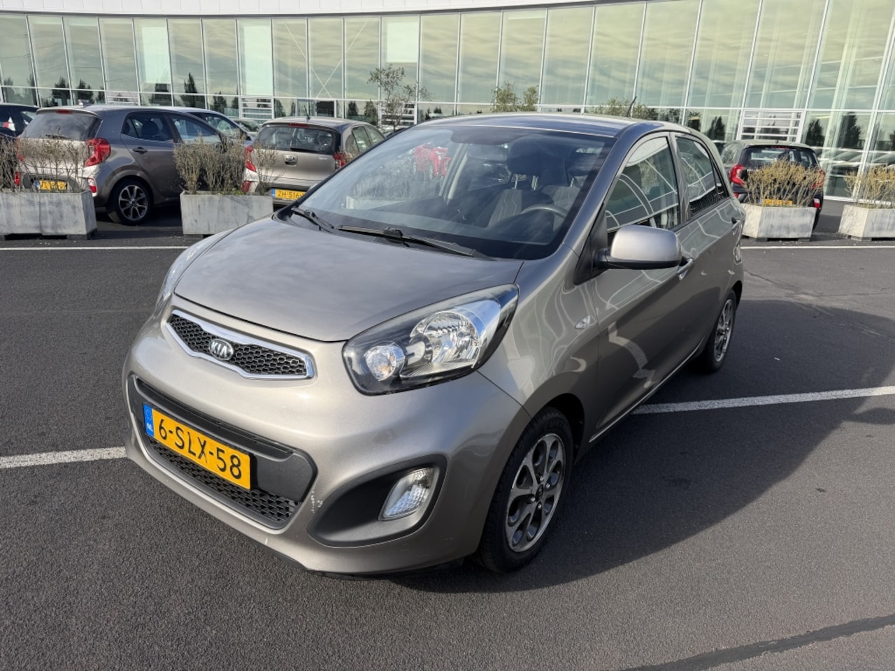Kia Picanto - 1.0 CVVT ISG Comf.P. - AutoWereld.nl