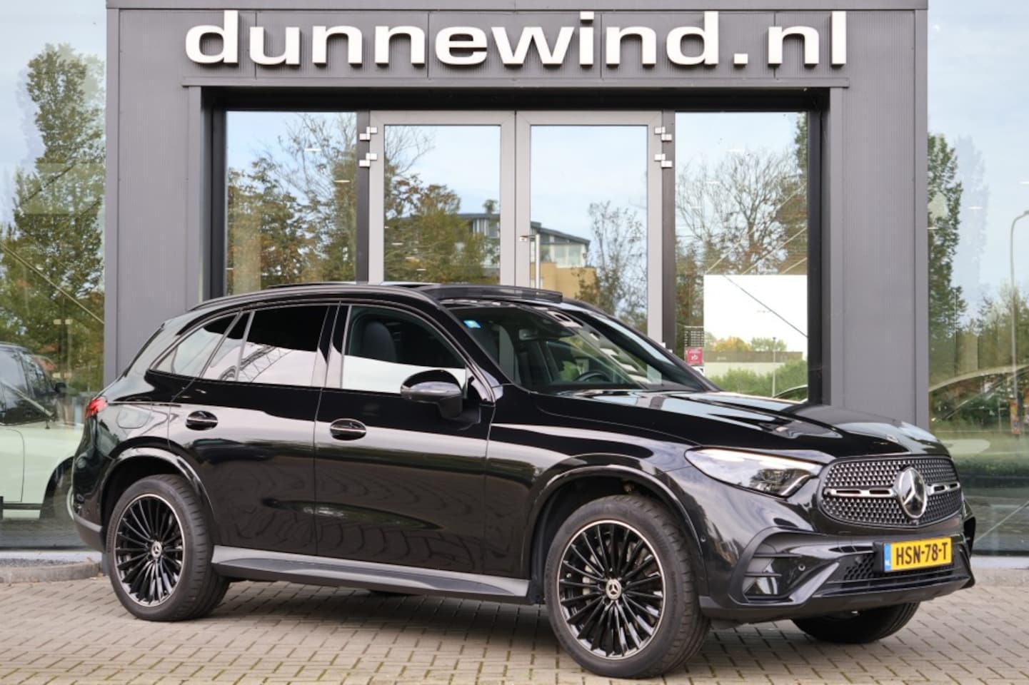 Mercedes-Benz GLC-klasse - 400E 4MATIC AMG LINE *PANO*HUD*TREKHAAK*NIGHTPAKKET*DIGITAL*BURMEISTER*BTW - AutoWereld.nl