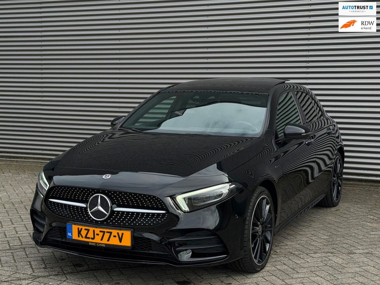 Mercedes-Benz A-klasse - 250 e Premium l Pano l Sfeer l Memory - AutoWereld.nl