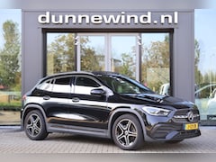 Mercedes-Benz GLA-Klasse - 200 4M AMG LINE *PANO*CARBON*TREKHAAK*MEMORY*SFEER*NIGHT*KEYLESS