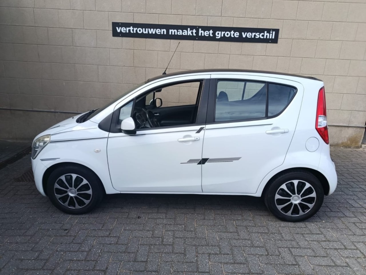 Suzuki Splash - 1.0 VVT Comfort 1.0 VVT COMFORT - AutoWereld.nl