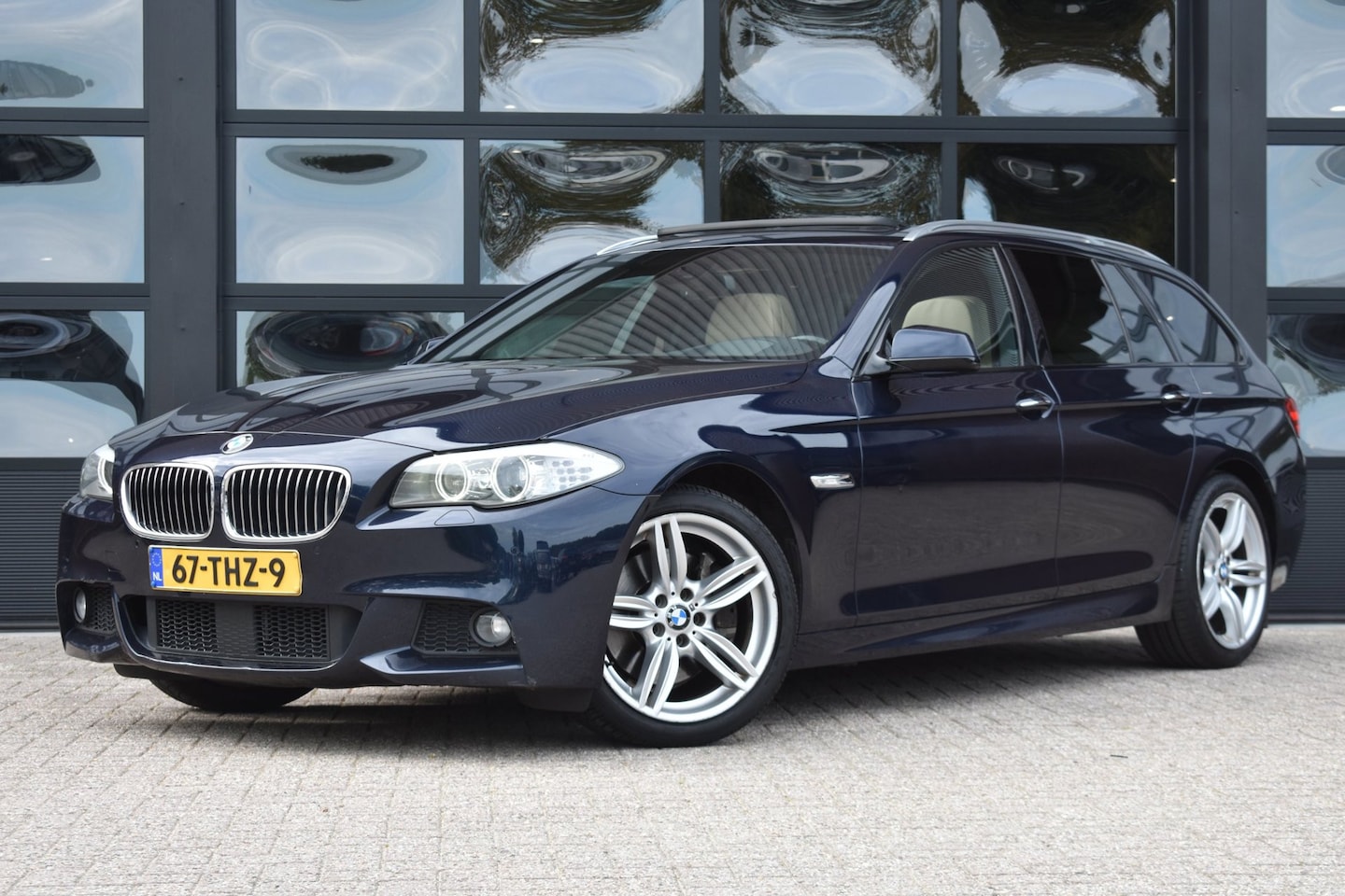 BMW 5-serie Touring - 535d High Executive '11 Xenon Pano Clima Navi Cruise M Pakket - AutoWereld.nl