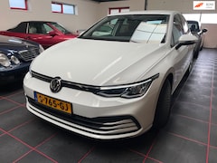 Volkswagen Golf - 1.5 TSI Style