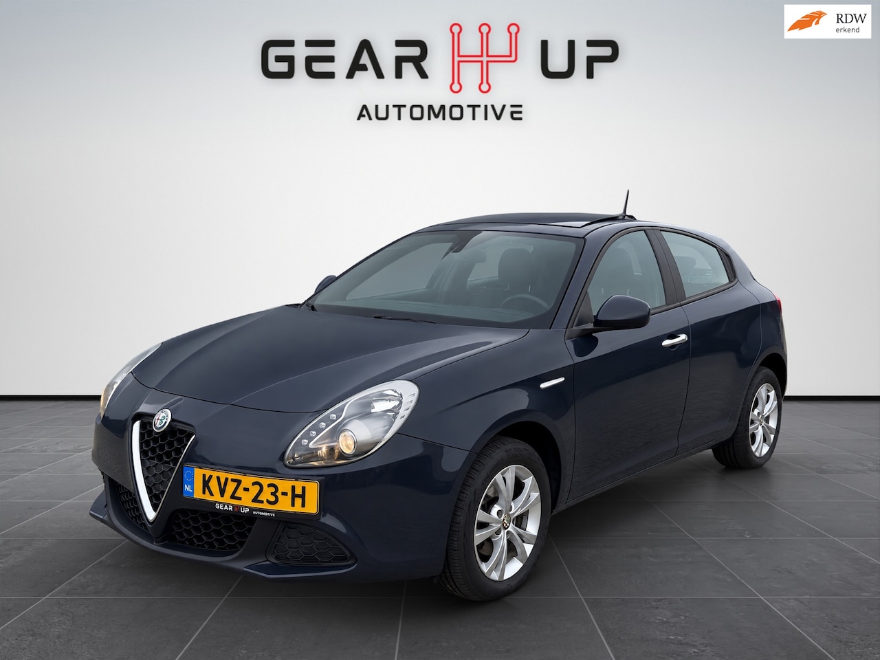 Alfa Romeo Giulietta - 1.4 T PANO|NAVI|CRUISE|PARK.S|LM|CARPASS| - AutoWereld.nl
