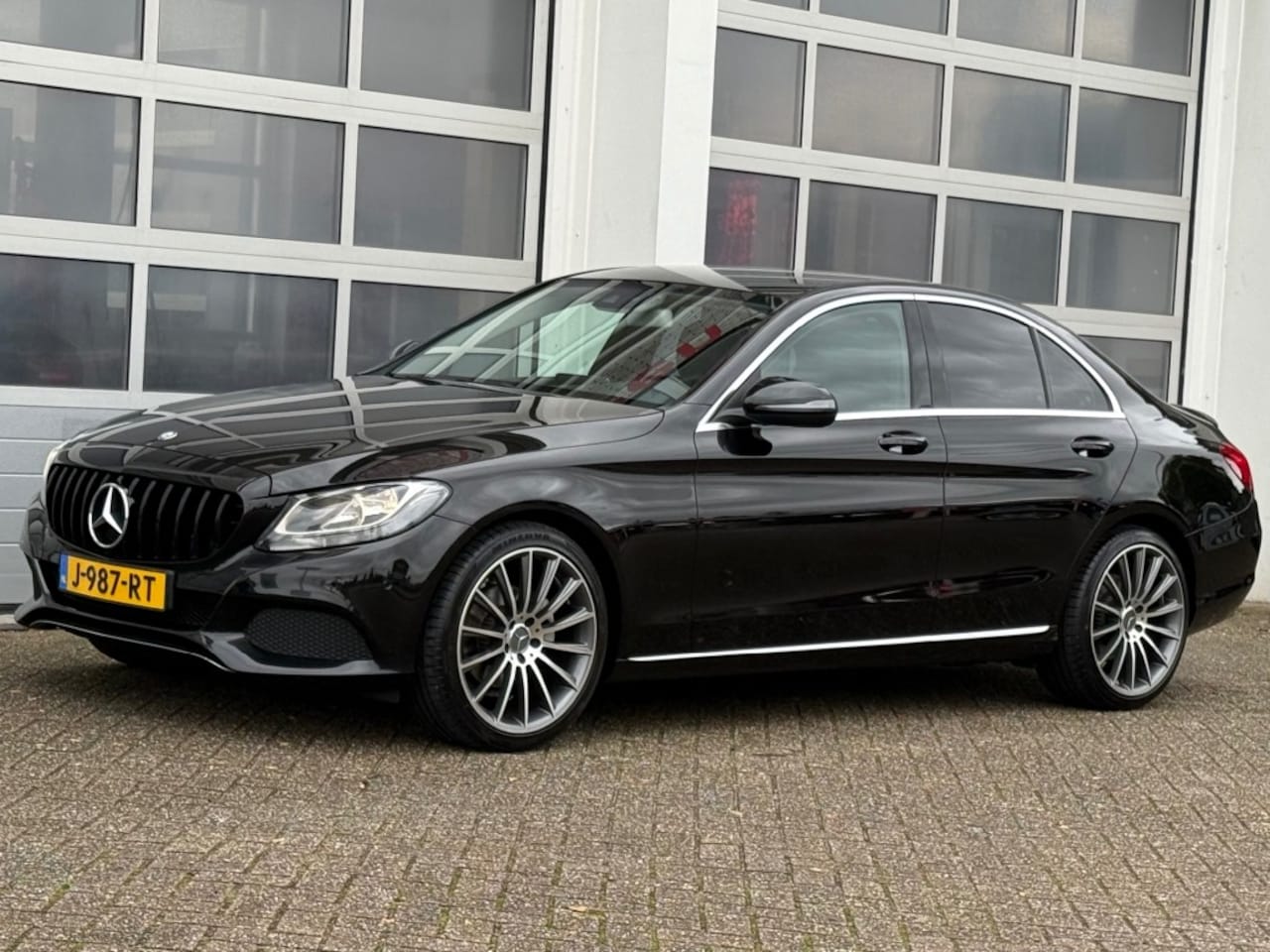 Mercedes-Benz C-klasse - C180 Prestige AMG Navi Pdc Leer Stoelver NW APK! - AutoWereld.nl