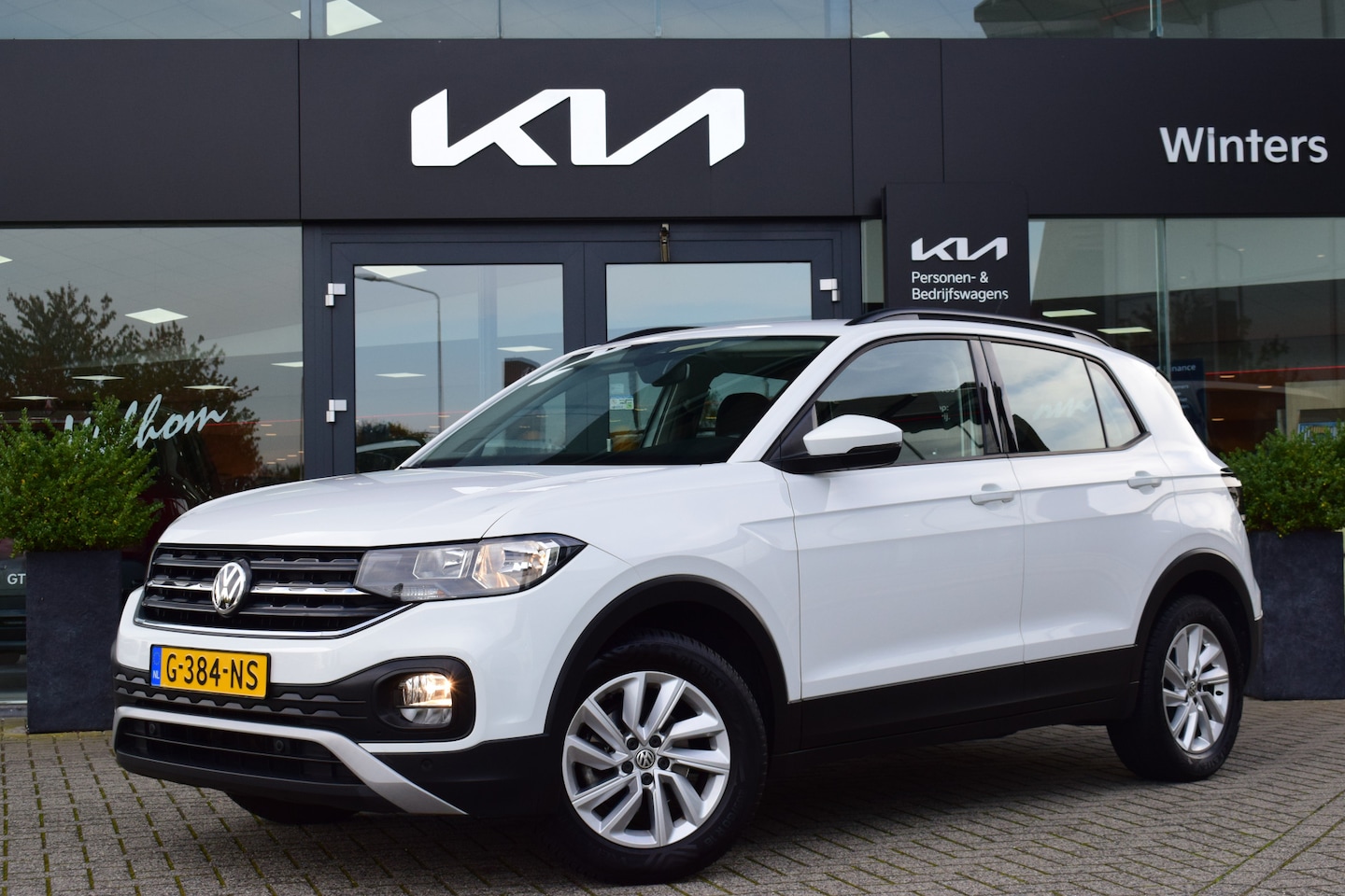 Volkswagen T-Cross - 1.0 TSI Life | Navigatie | Adapt.Cr.Control | Dodehoek Detectie | Bluetooth | USB | - AutoWereld.nl
