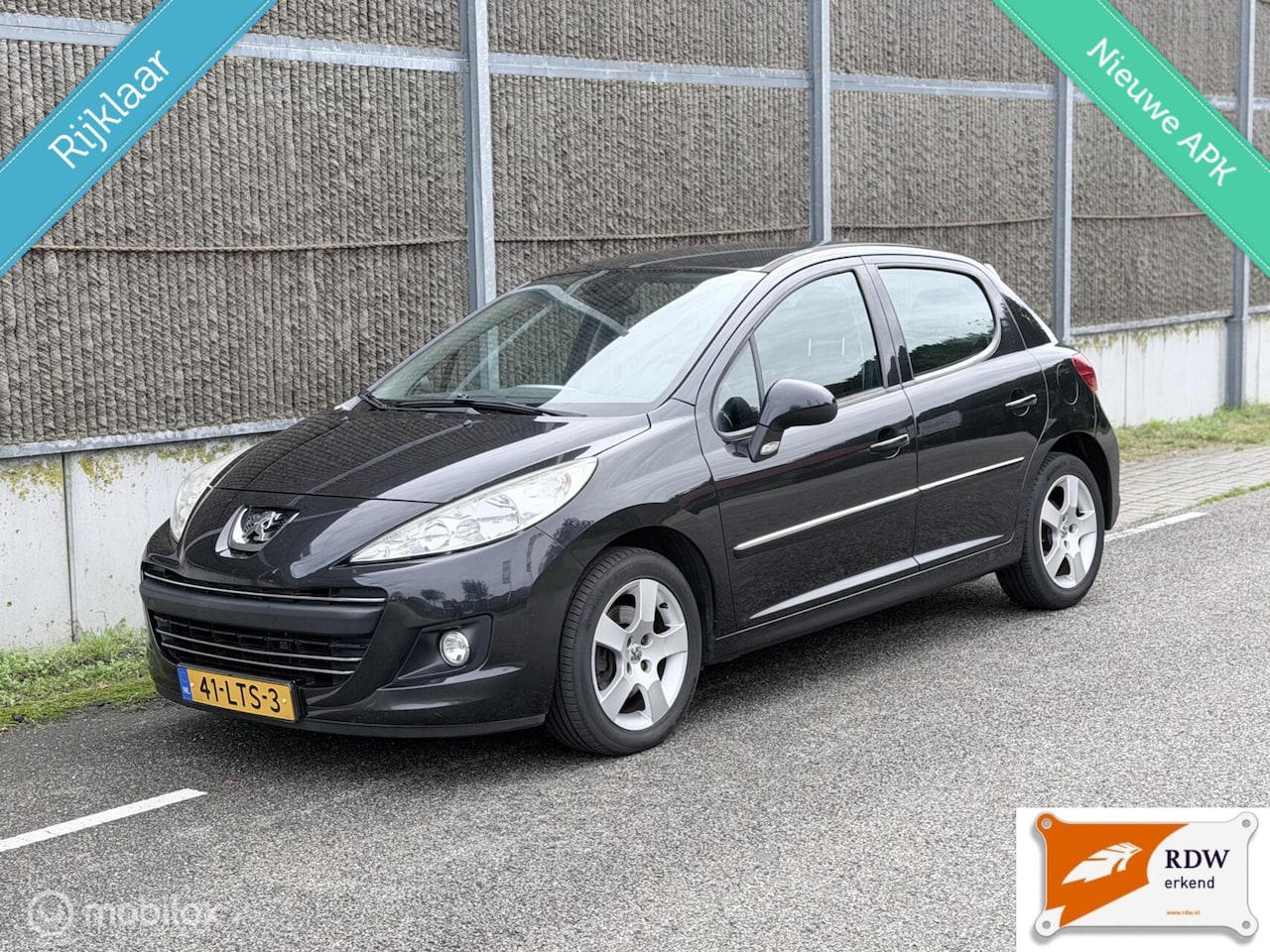 Peugeot 207 - 1.6 VTi XS 1.6 VTi XS - AutoWereld.nl