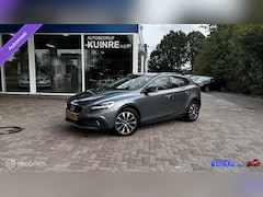 Volvo V40 Cross Country - 1.5 T3 Dynamic Edition