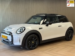 MINI Electric - Cooper SE Yours 33 kWh 98% SOH PANO NAVI LED CAMERA CARPLAY CLIMATE CRUISE CONTROL