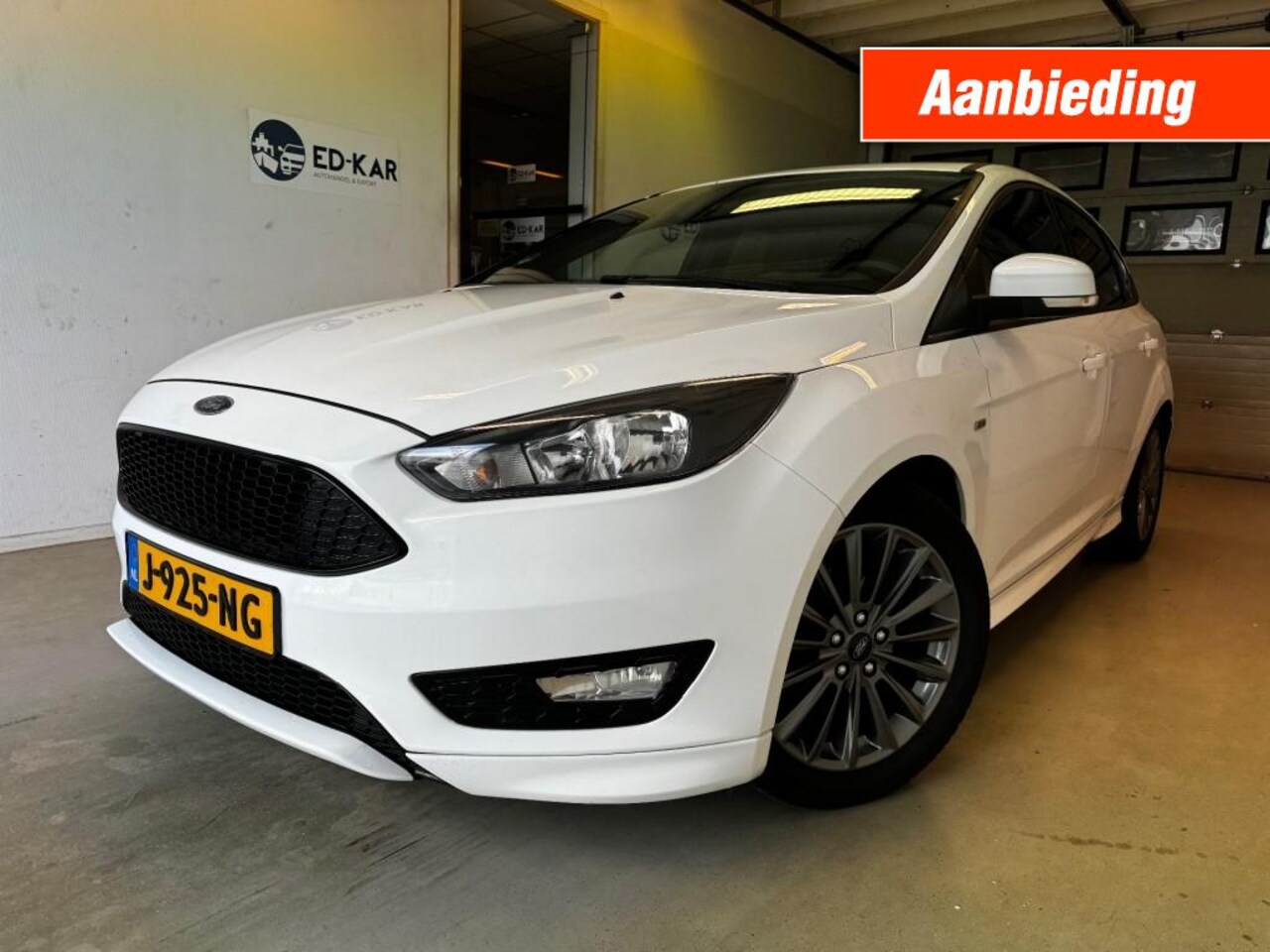 Ford Focus - 1.0 ST Titanium CLIMA NAVI N TURBO CARPLAY START NIET - AutoWereld.nl