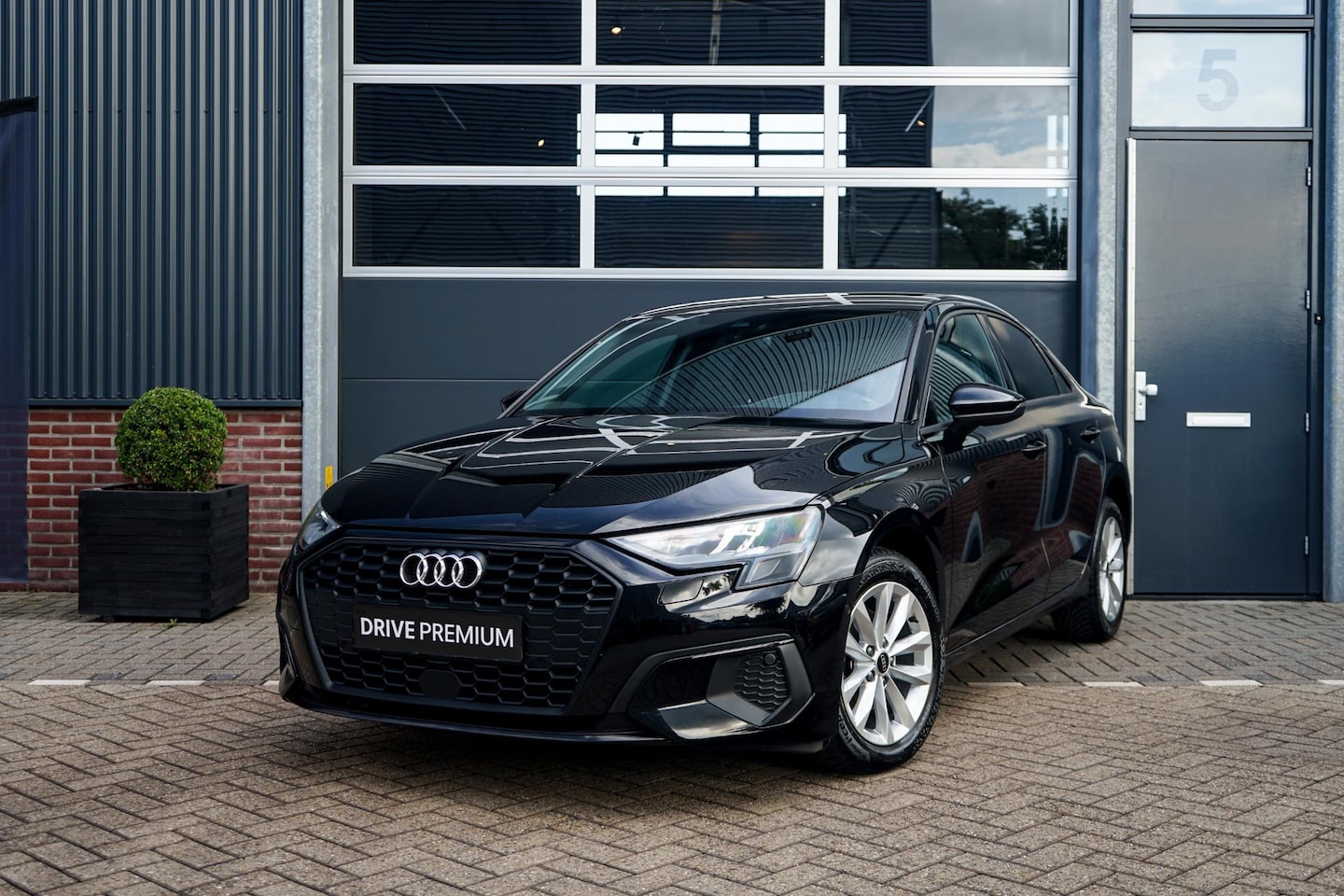 Audi A3 Limousine - 30 TFSI Pro Line 30 TFSI Pro Line - AutoWereld.nl