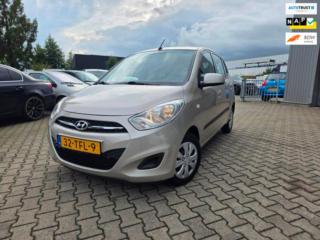 Hyundai i10 - 1.1 i-Drive Cool | NAP | Lage KM | Zuinig | Elektr. ramen | Volledig Onderhouden - AutoWereld.nl
