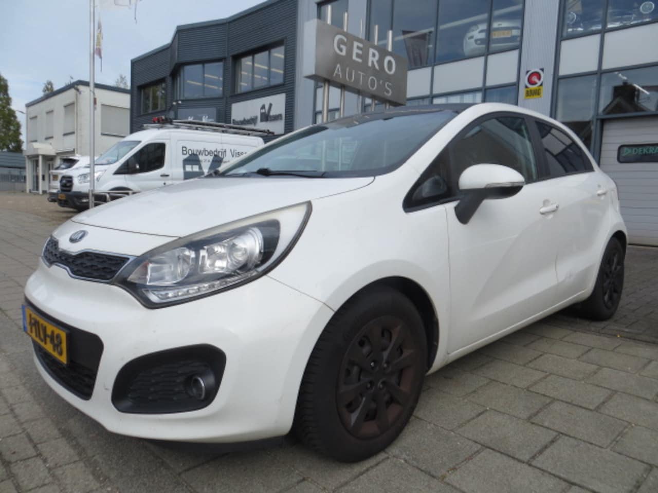 Kia Rio - 1.2 CVVT Super Pack lichte schade 2 portieren ! - AutoWereld.nl