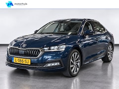Skoda Octavia - 1.5 e-TSI Business Edition Plus | Wegklapbare Trekhaak | Achteruitrijcamera | Lederen bekl