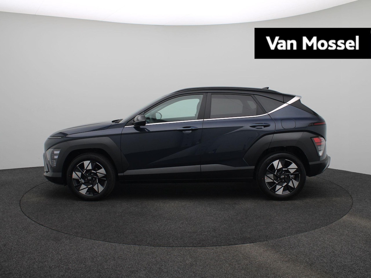 Hyundai Kona - 1.6 GDI HEV Comfort Smart | Stoelverwarming | Stuurverwarming | Climate Control | Adaptiev - AutoWereld.nl