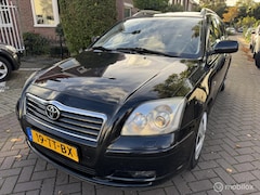 Toyota Avensis Wagon - 1.8 VVTi Linea Sol