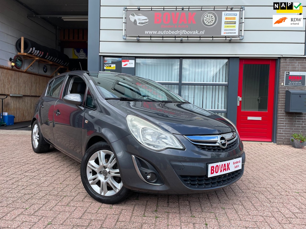 Opel Corsa - 1.4-16V Edition Limited 5 deurs airco - AutoWereld.nl