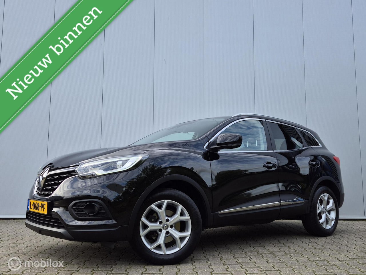Renault Kadjar - 1.3 TCE ZEN AUTOMAAT/TREKHAAK/KEYLESS/LED/CARPLAY - AutoWereld.nl