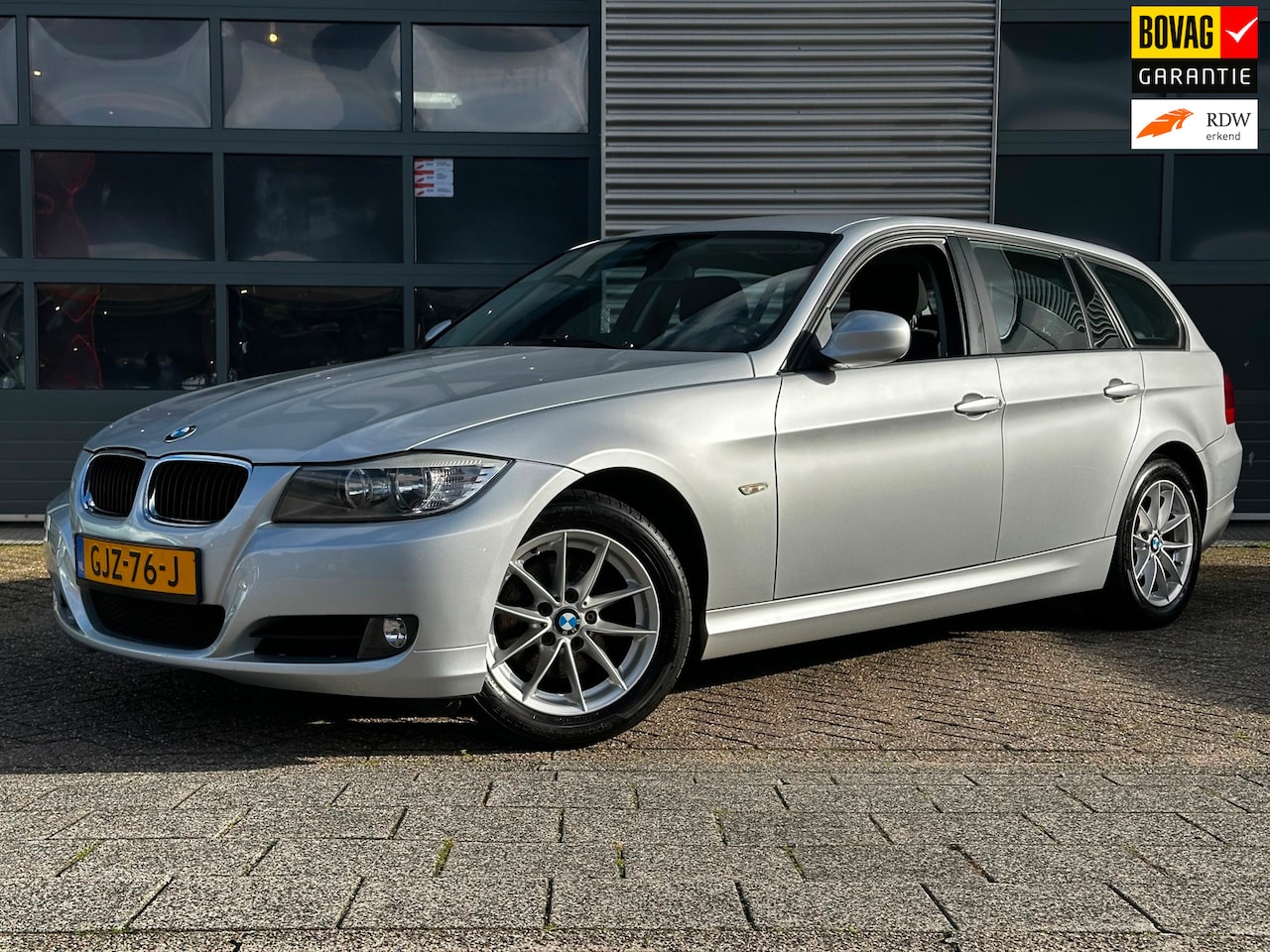 BMW 3-serie Touring - 318i | Navi | Airco | NAP - AutoWereld.nl