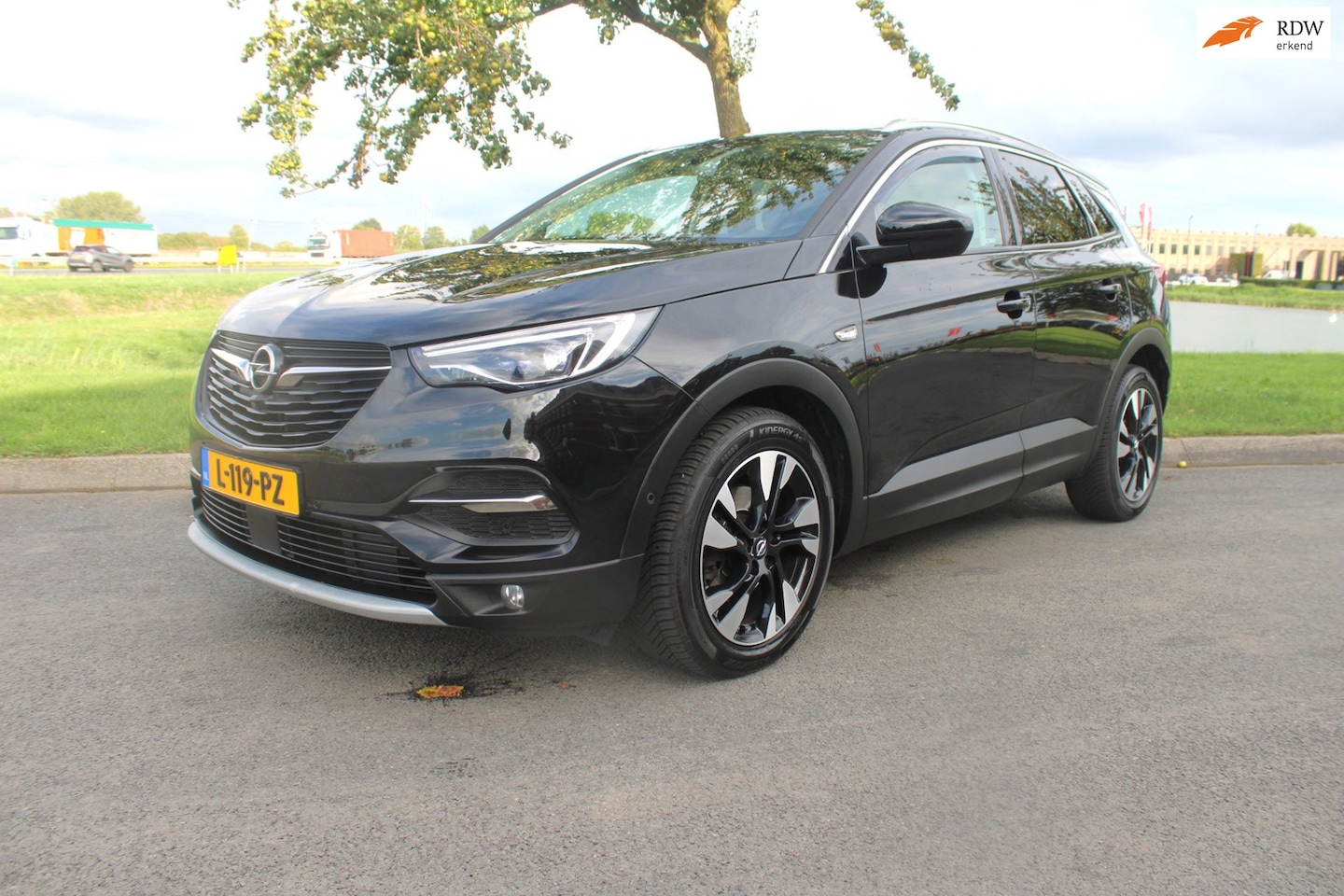 Opel Grandland X - 1.2 Turbo Ultimate Automaat Climate Control Navigatie - AutoWereld.nl