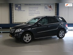 Mercedes-Benz M-klasse - 350 CDI Prestige LUCHTVERING/ STANDKACHEL/ PANO