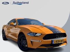 Ford Mustang Fastback - 2.3 EcoBoost 289pk | Custom Pack Black | Lederen bekleding | Navigatie full map | Voorstoe