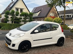 Peugeot 107 - 1.0-12V XS NL-AUTO-NAP