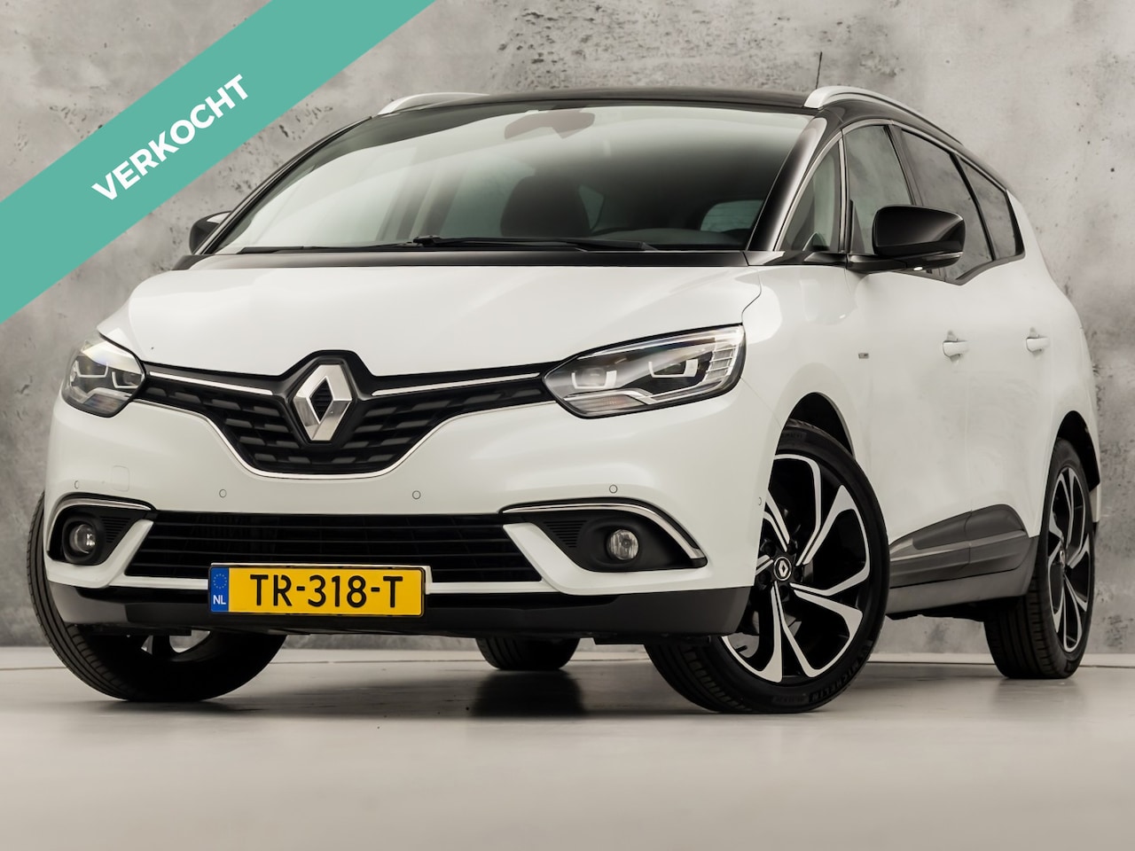 Renault Grand Scénic - 1.3 TCe Bose 7 Persoons (PANORAMADAK, APPLE CARPLAY, GROOT NAVI, LEDER, SPORTSTOELEN, GETI - AutoWereld.nl