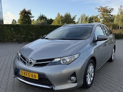 Toyota Auris - 1.8 Hybrid Executive | Panoramadak | NW APK