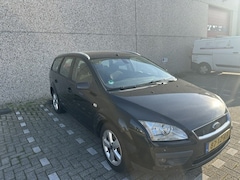 Ford Focus Wagon - 1.8-16V Amb. FlexiF