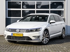Volkswagen Passat Variant - 1.4 TSI GTE Connected Series | Camera | Full LED | App-connect | Comfortstoelen | PDC v+a