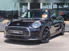 MINI 3-Deurs - (f56) 1.5 Business Edition 102pk | Automaat | Sfeer | Navigatie | LED | Carplay | Union Ja