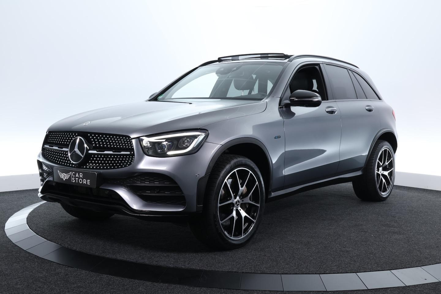 Mercedes-Benz GLC-klasse - 300e 4MATIC Business Solution Luxury |PANO|ACC|LEDER|SFEER|TREKHAAK|STOEL VWM|LM VELGEN 20 - AutoWereld.nl