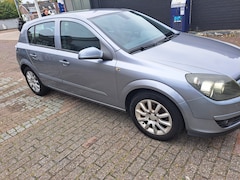 Opel Astra - 1.6 Enjoy