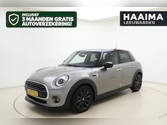 MINI 5-Deurs - 1.5 Cooper 60 Years Edition Automaat | Navigatie | Climate control | Parkeersensoren |5 De