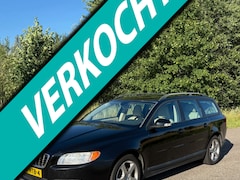 Volvo V70 - 2.5T Kinetic - Leder - Cruise - Airco