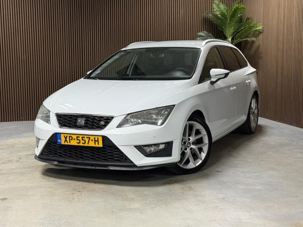 SEAT Leon ST - 1.8 TSI FR 1.8 TSI FR - AutoWereld.nl