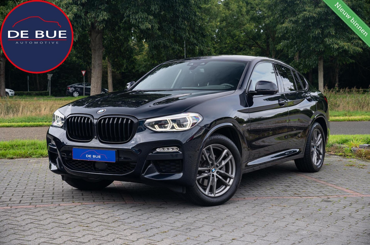 BMW X4 - xDrive20i 184PK High Executive M-Sport|Harman & Kardon|Memory|Dubbelglas|CarPlay|Leder|Amb - AutoWereld.nl