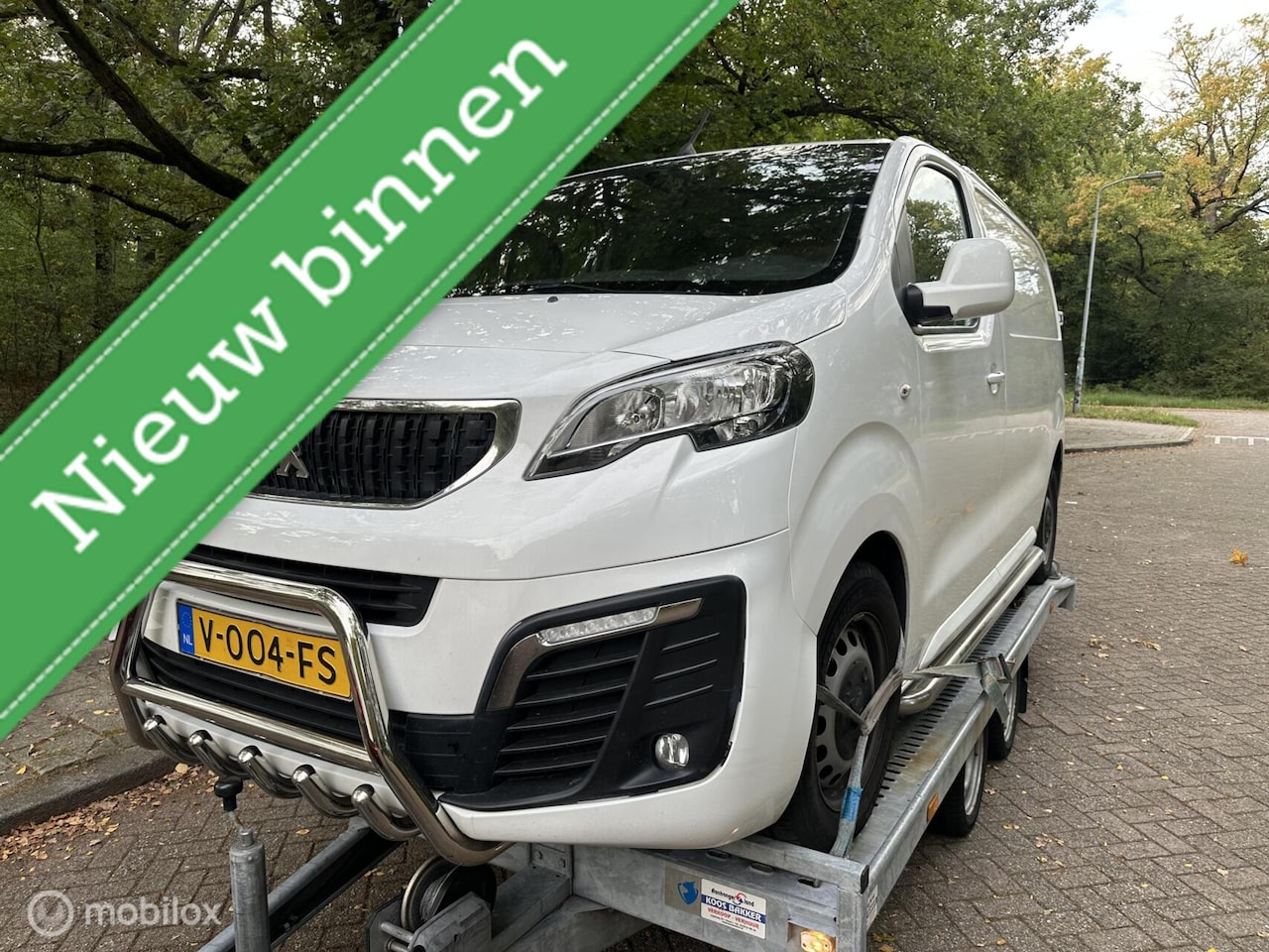 Peugeot Expert - Bestel 231S 2.0 BlueHDI 120 Premium Pack !!!!let op motor defect !!engine broken!!! - AutoWereld.nl