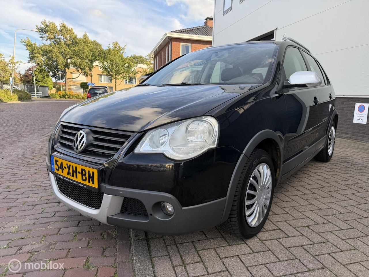 Volkswagen Polo - 1.6-16V Cross AUTOMAAT/KANTELDAK - AutoWereld.nl