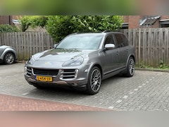 Porsche Cayenne - 4.8 S