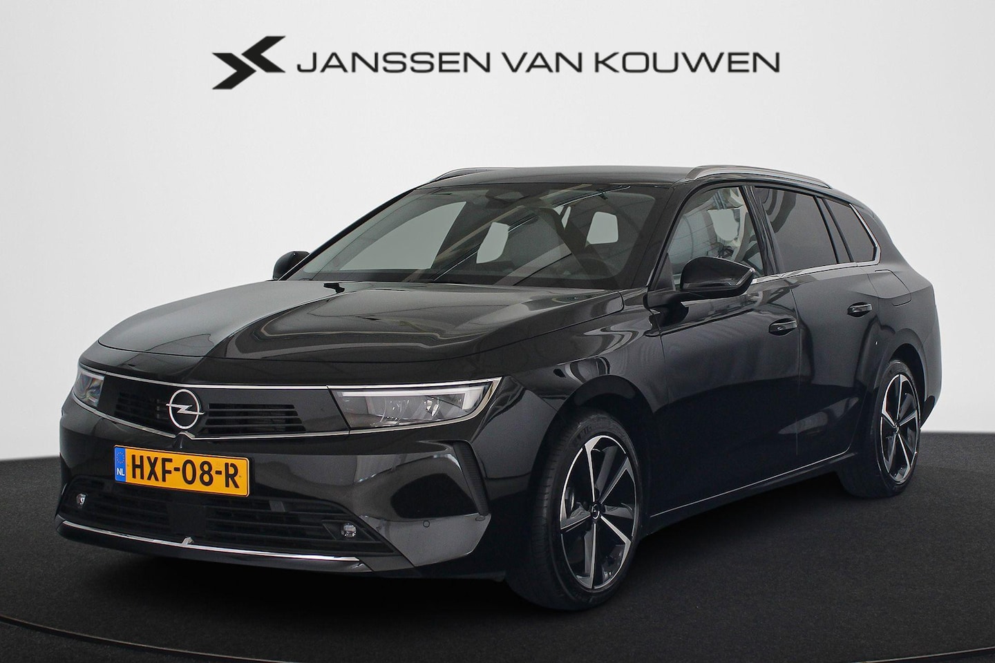 Opel Astra Sports Tourer - 1.6 Turbo Plug In Hybrid Business Elegance Trekhaak Winterpakket - AutoWereld.nl
