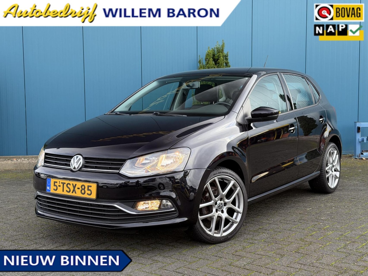 Volkswagen Polo - 1.2 TSI Comfortline CRUISE | AC | BLUETOOTH | 17"LMV | NAP - AutoWereld.nl
