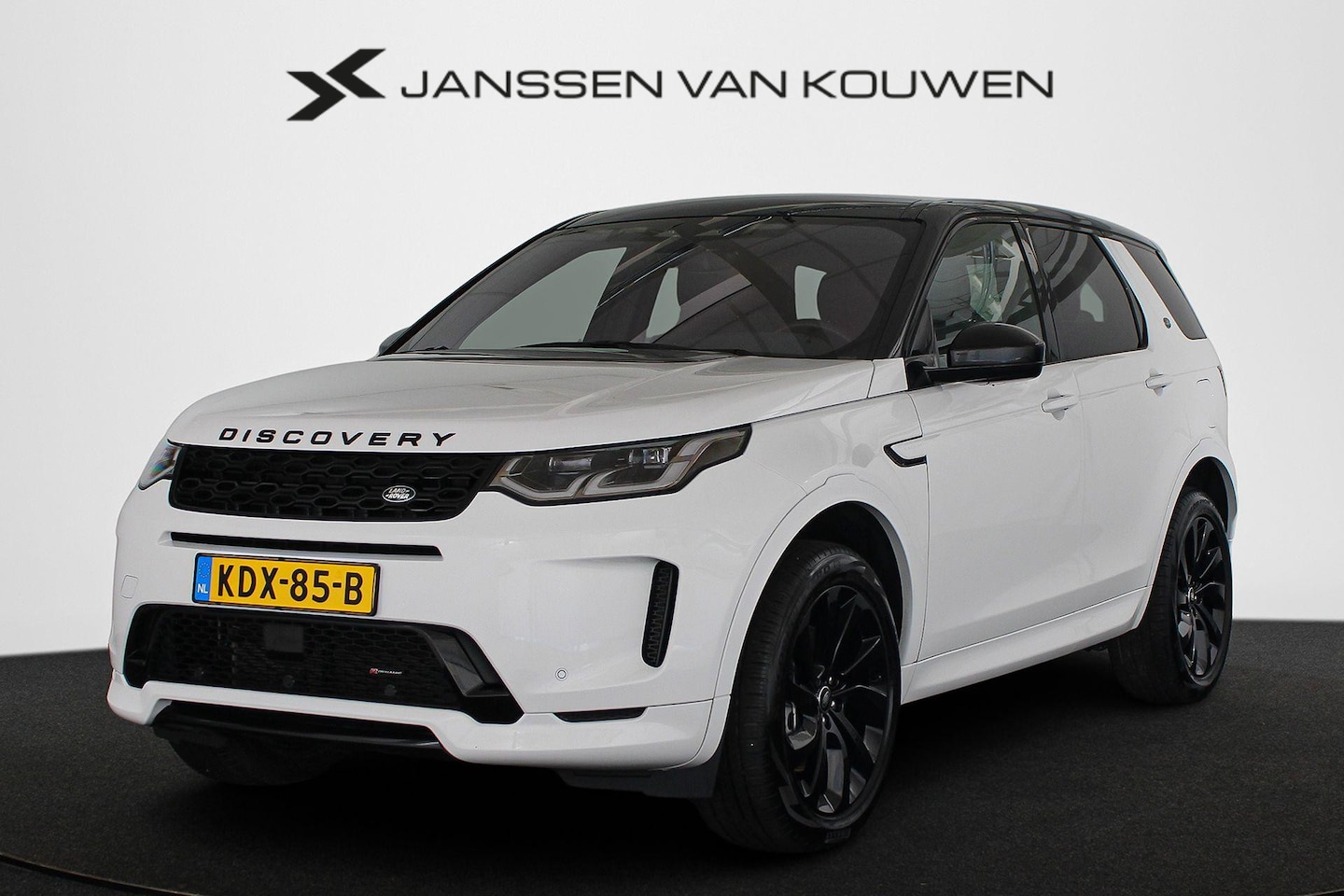 Land Rover Discovery Sport - P300e 1.5 R-Dynamic HSE Panoramadak Voorruitverwarming Black Pack - AutoWereld.nl