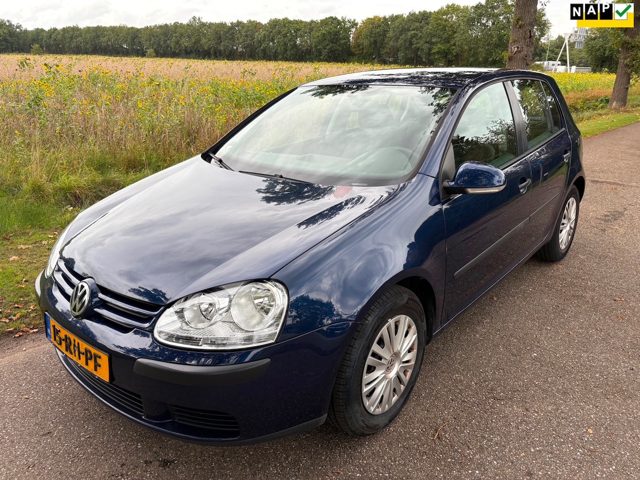 Volkswagen Golf - 1.6 FSI Turijn koude airco/APK/Boekjes/2sleutels/6Bak - AutoWereld.nl