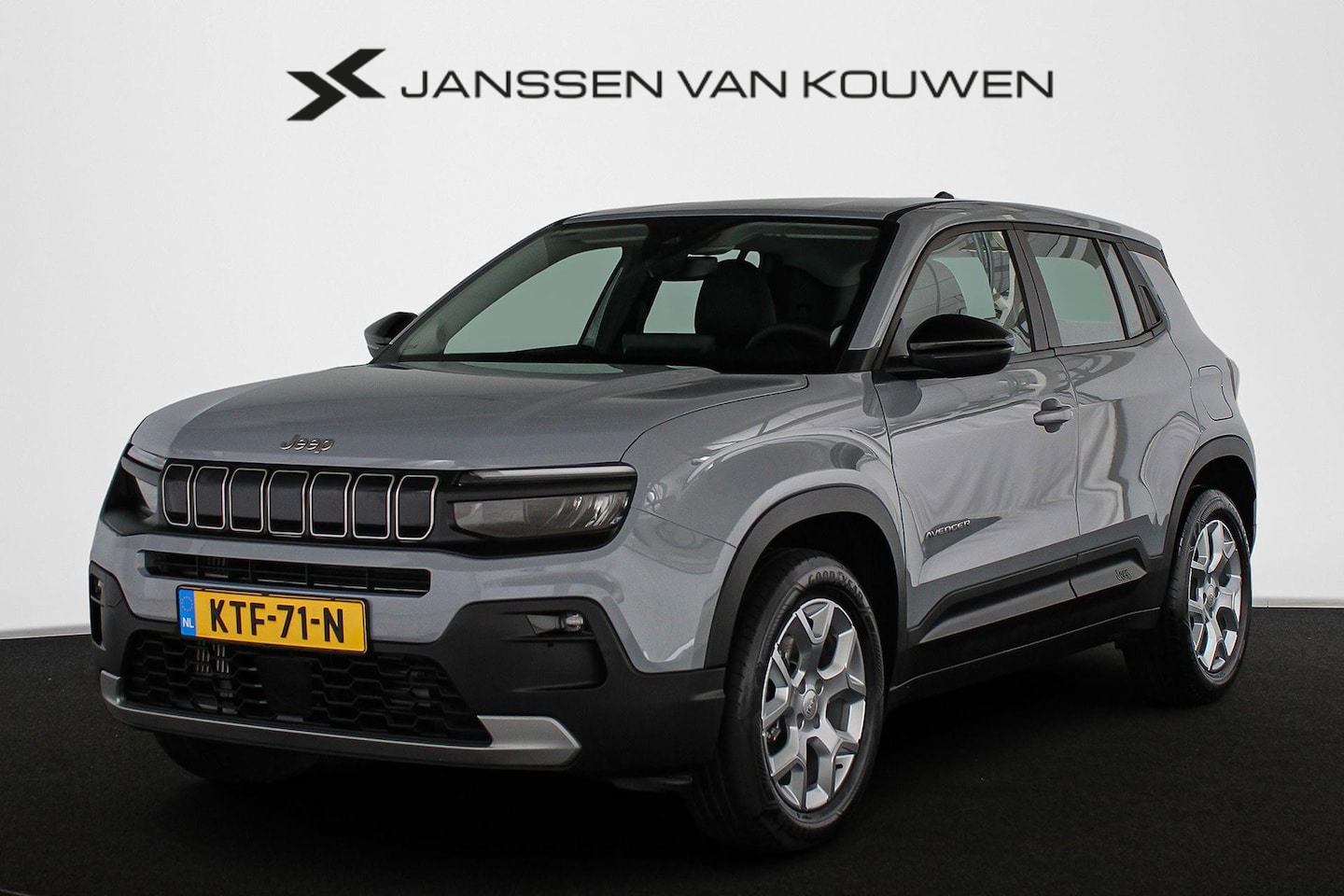 Jeep Avenger - 1.2 e-Hybrid Altitude Achteruitrijcamera Apple CarPlay 17" - AutoWereld.nl