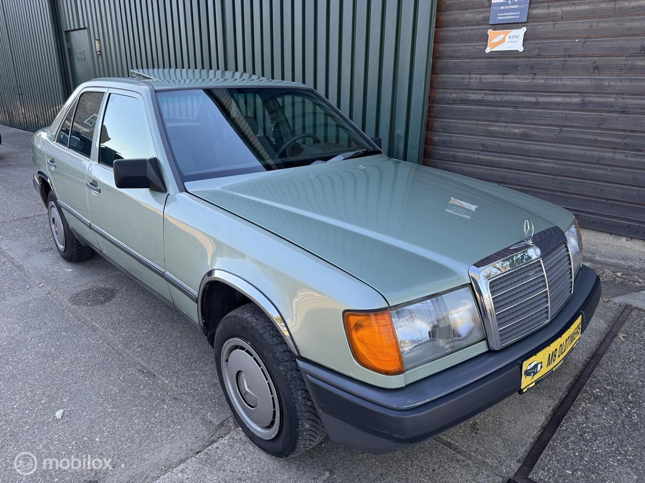 Mercedes-Benz 250 - 200-500 D - AutoWereld.nl