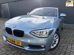 BMW 1-serie - 114i Business+/Navi/Leer/P.sensorNETTE AUTO